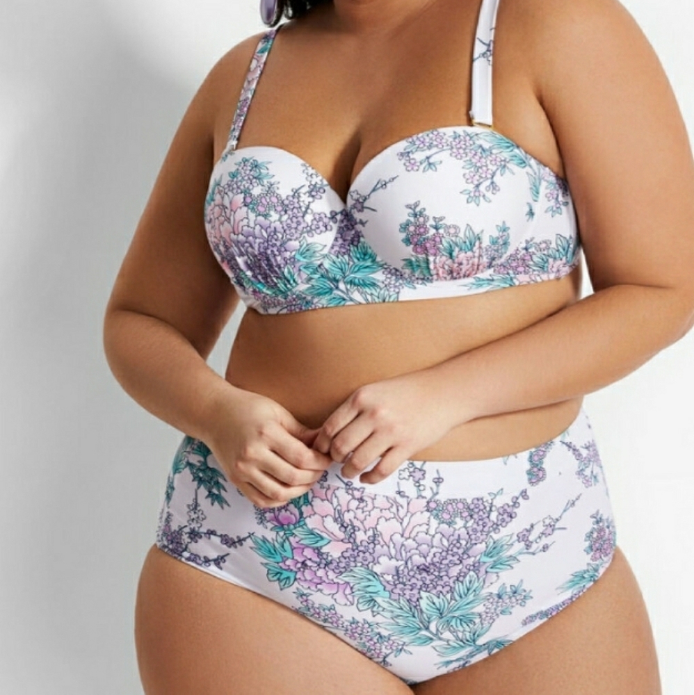 Raisins Curve Island Bikini (Size 16)